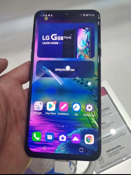 LG nudi telefon kom lako može da se doda još jedan ekran